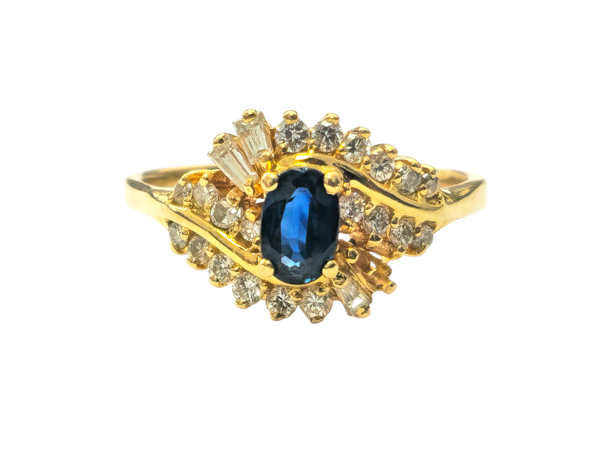 Natural blue sapphire and diamond ring in 14k gold, featuring a elegant design with sparkling gemstones.