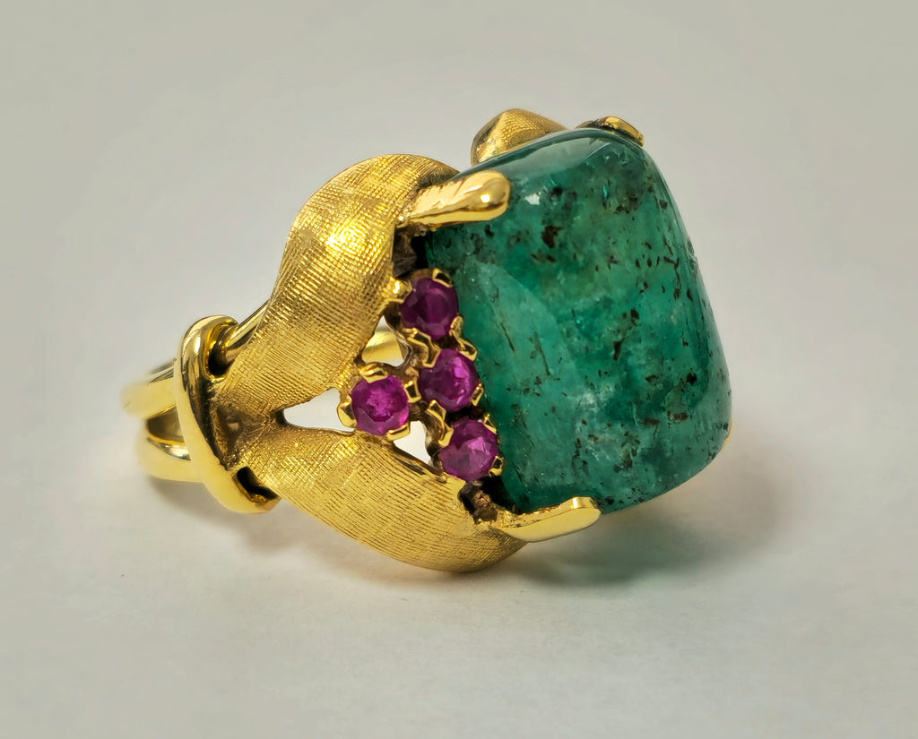 Rare 12.11 Carat Colombian Emerald & Ruby Ring in 14k Gold - Pristine Diamonds