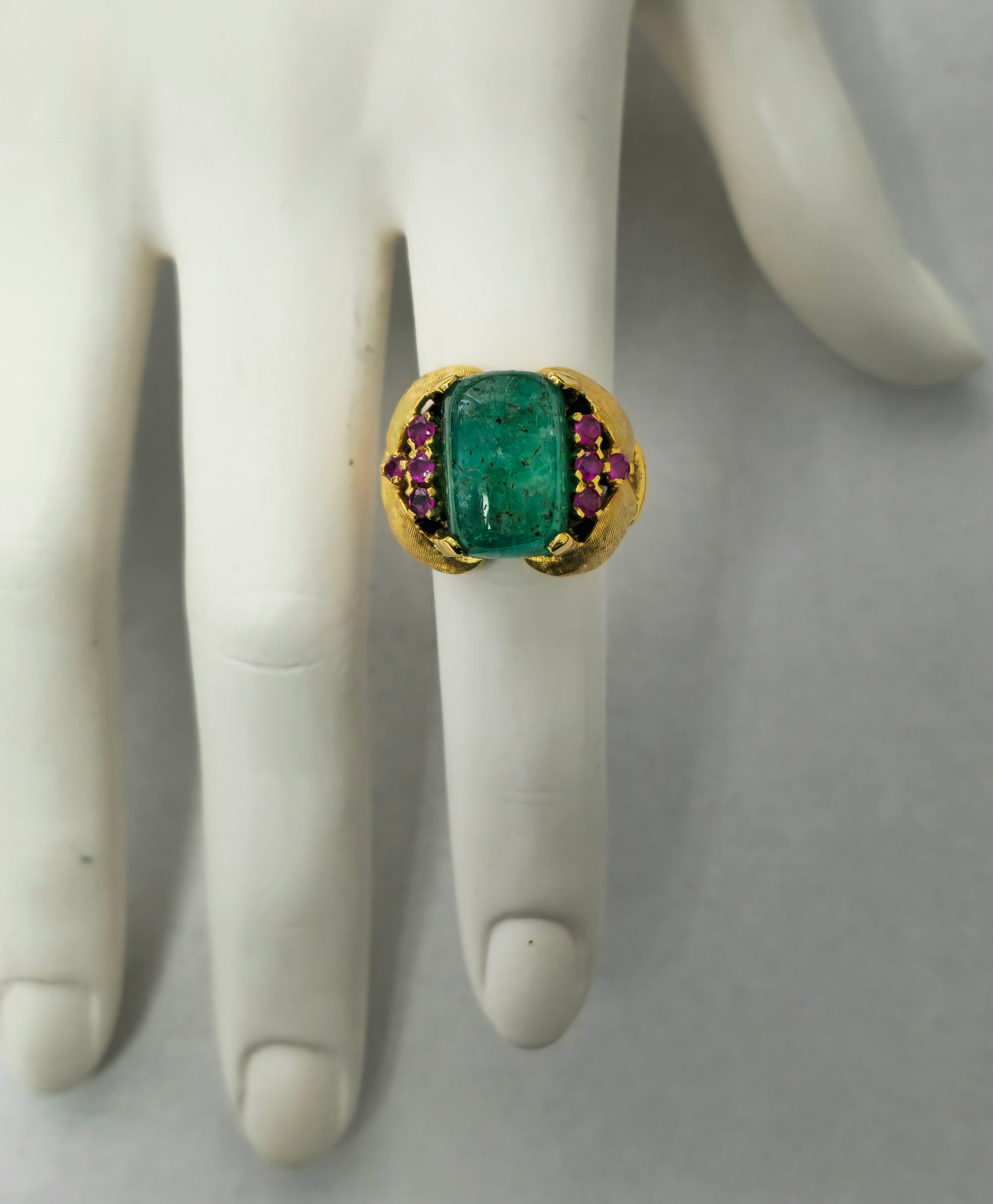 Rare 12.11 Carat Colombian Emerald & Ruby Ring in 14k Gold - Pristine Diamonds