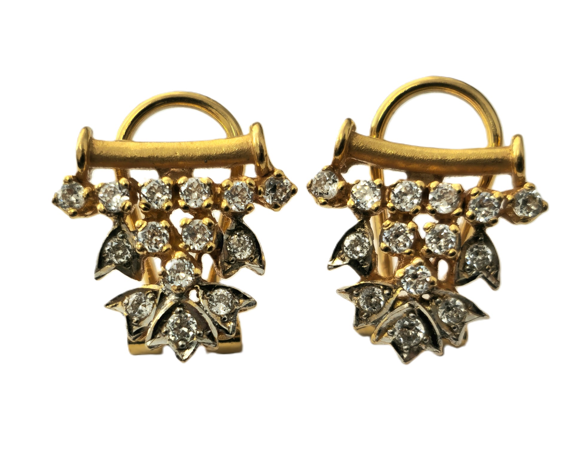 0.83 Carat Diamond Earrings in 18k Gold - Pristine Diamonds