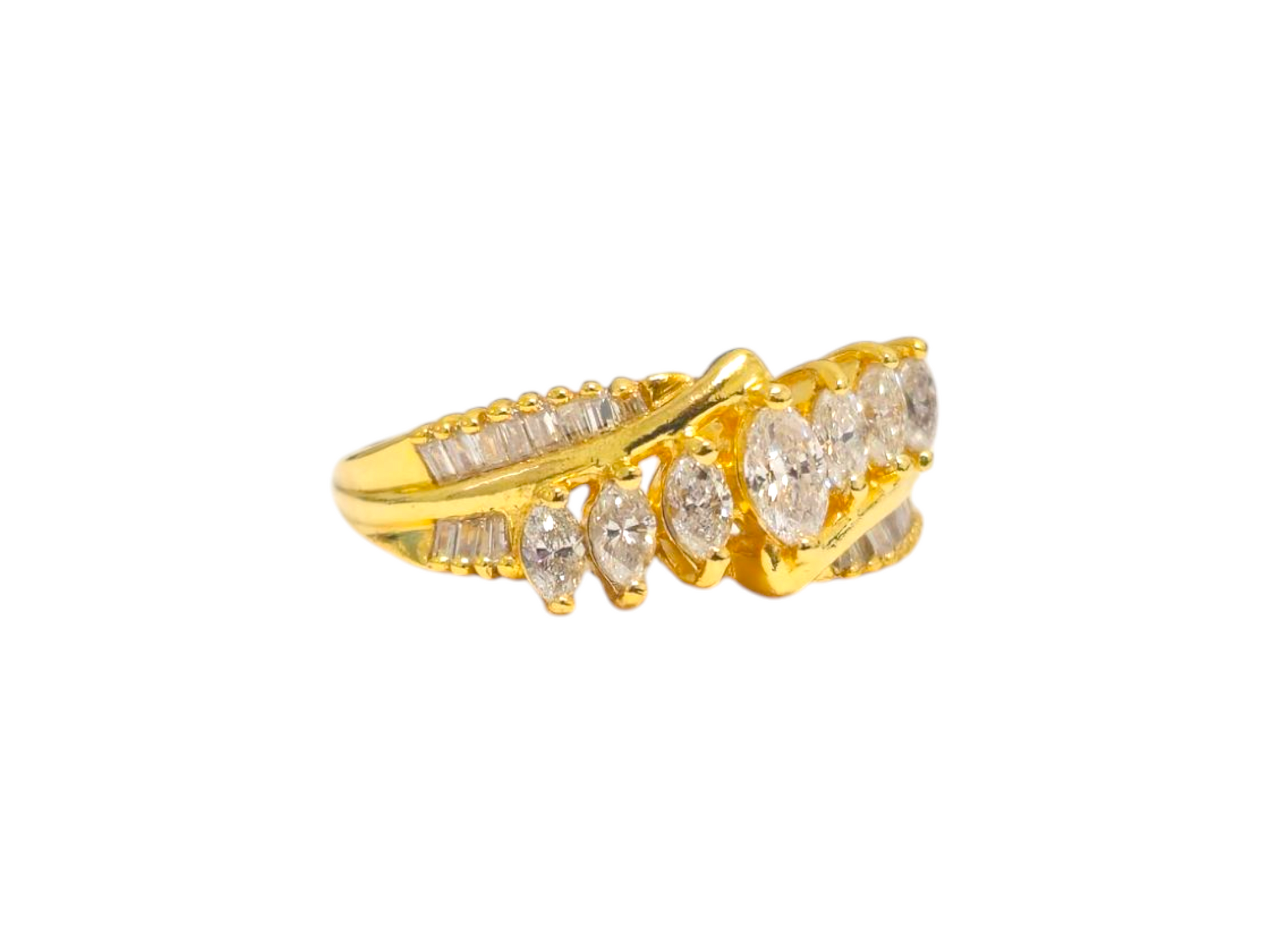 Vintage 1.50CWT Cluster Diamond Ring For Her in 14k Gold