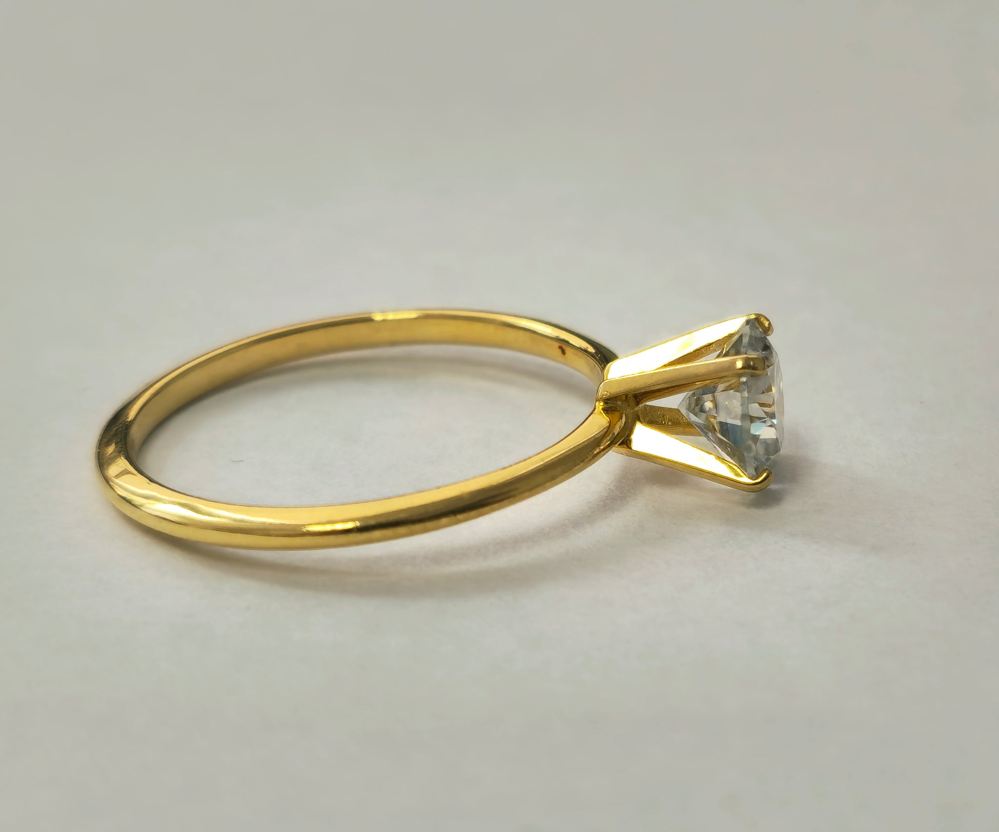 1 Carat Solitaire VS Clarity Diamond Wedding Ring - Pristine Diamonds