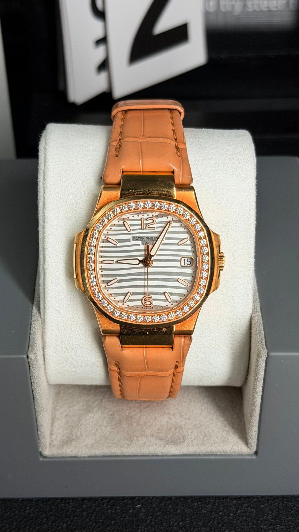 PatekPhilippe7010