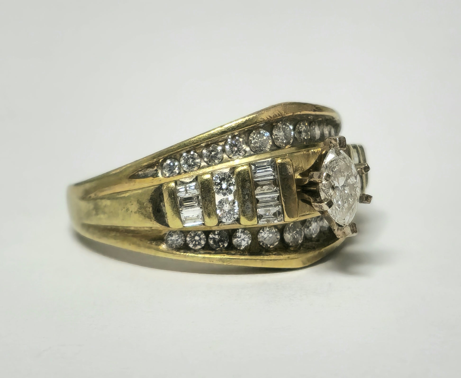 Vintage 2.90 carat diamond engagement ring in 14k gold featuring a classic design, from Prince The Jeweler.