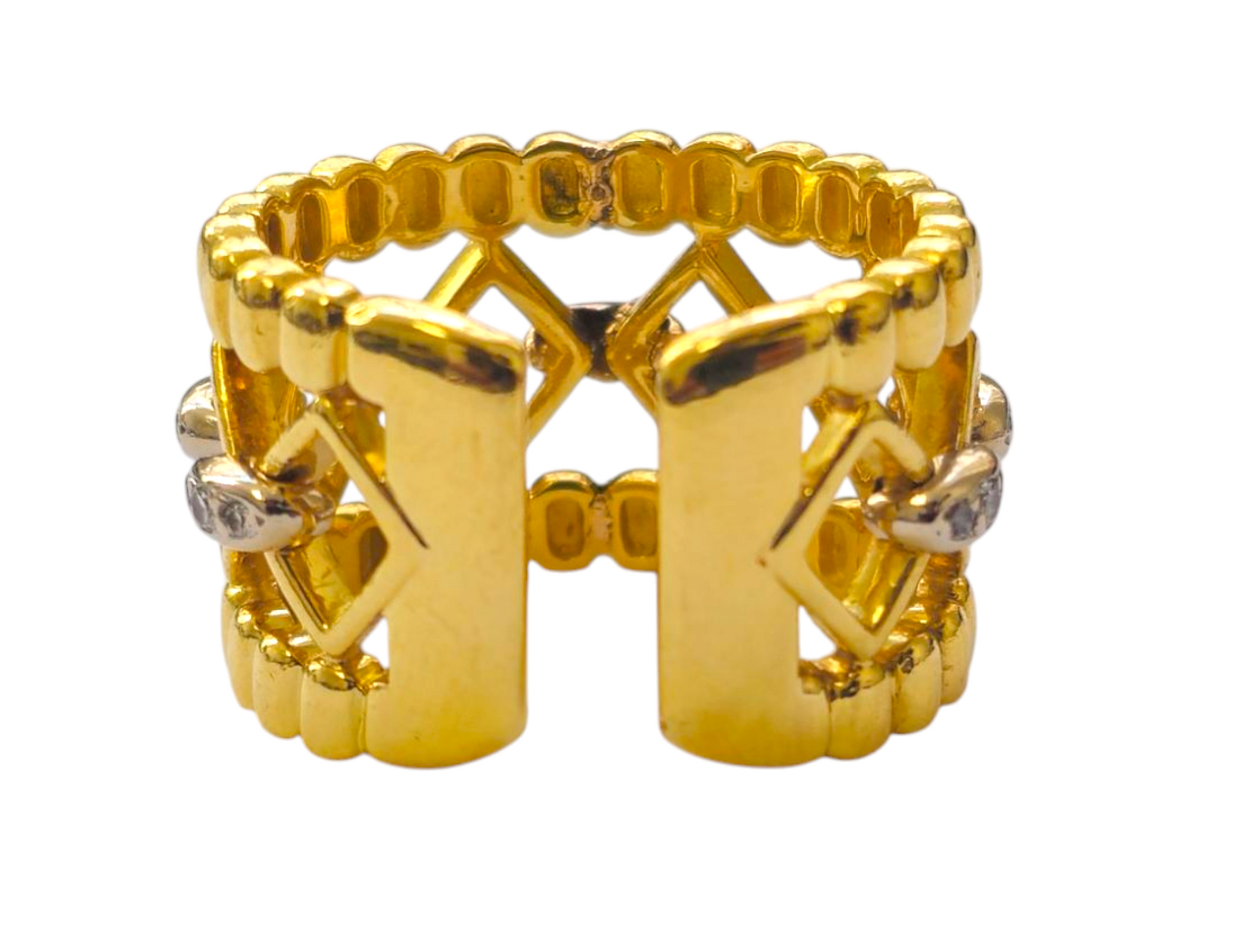 Unique Design 0.30cwt Diamond Band in 18k Yellow Gold