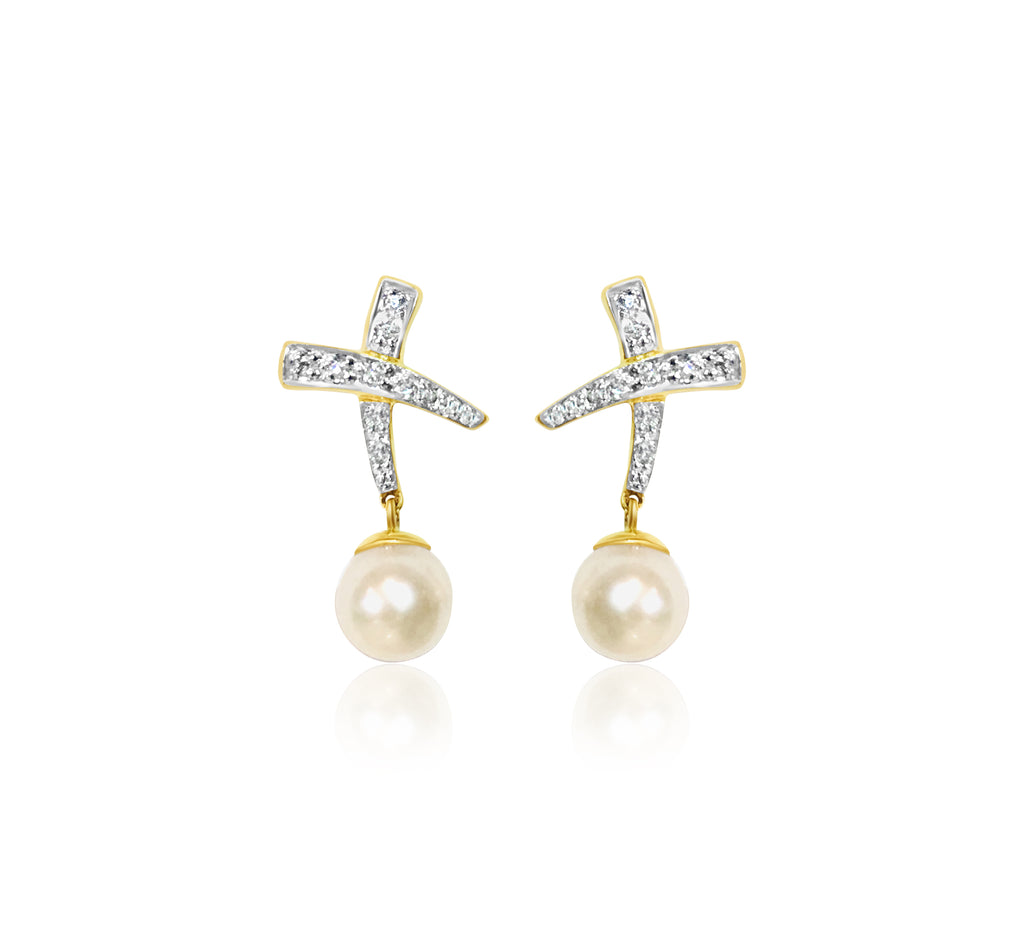 18K, 0.65 CT diamond & pearl; earrings & pendant set - Pristine Diamonds