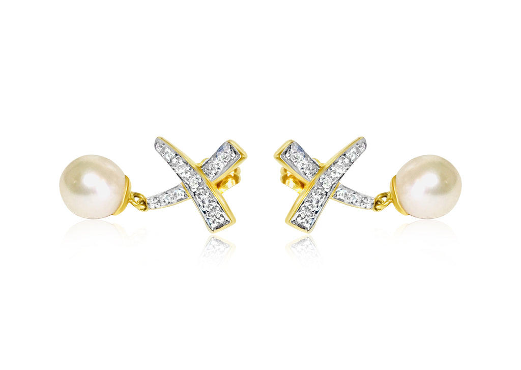 18K, 0.65 CT diamond & pearl; earrings & pendant set - Pristine Diamonds