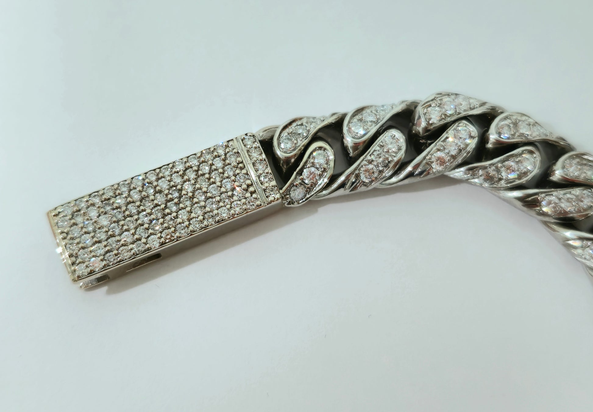 9.82ct Diamond Cuban Link in 18k White Gold Unisex Bracelet - Pristine Diamonds