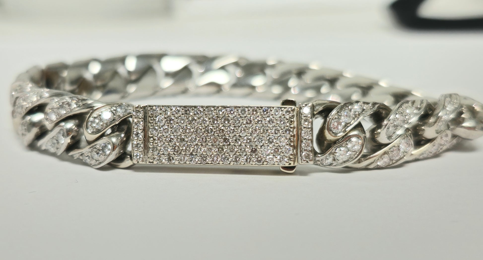 9.82ct Diamond Cuban Link in 18k White Gold Unisex Bracelet - Pristine Diamonds