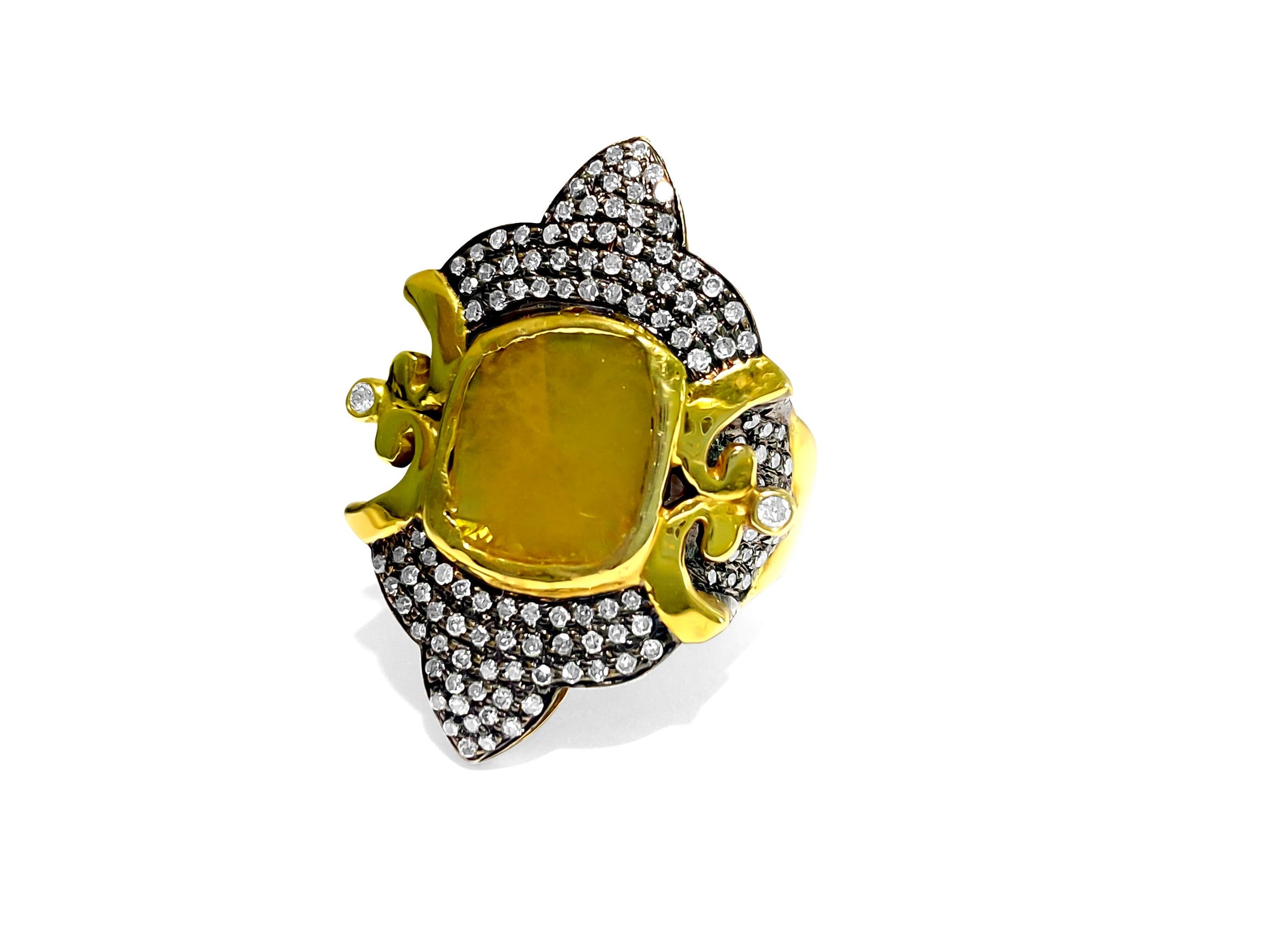 14K yellow and black gold antique diamond ring with 3.25 carats, featuring intricate design and sparkling diamonds.