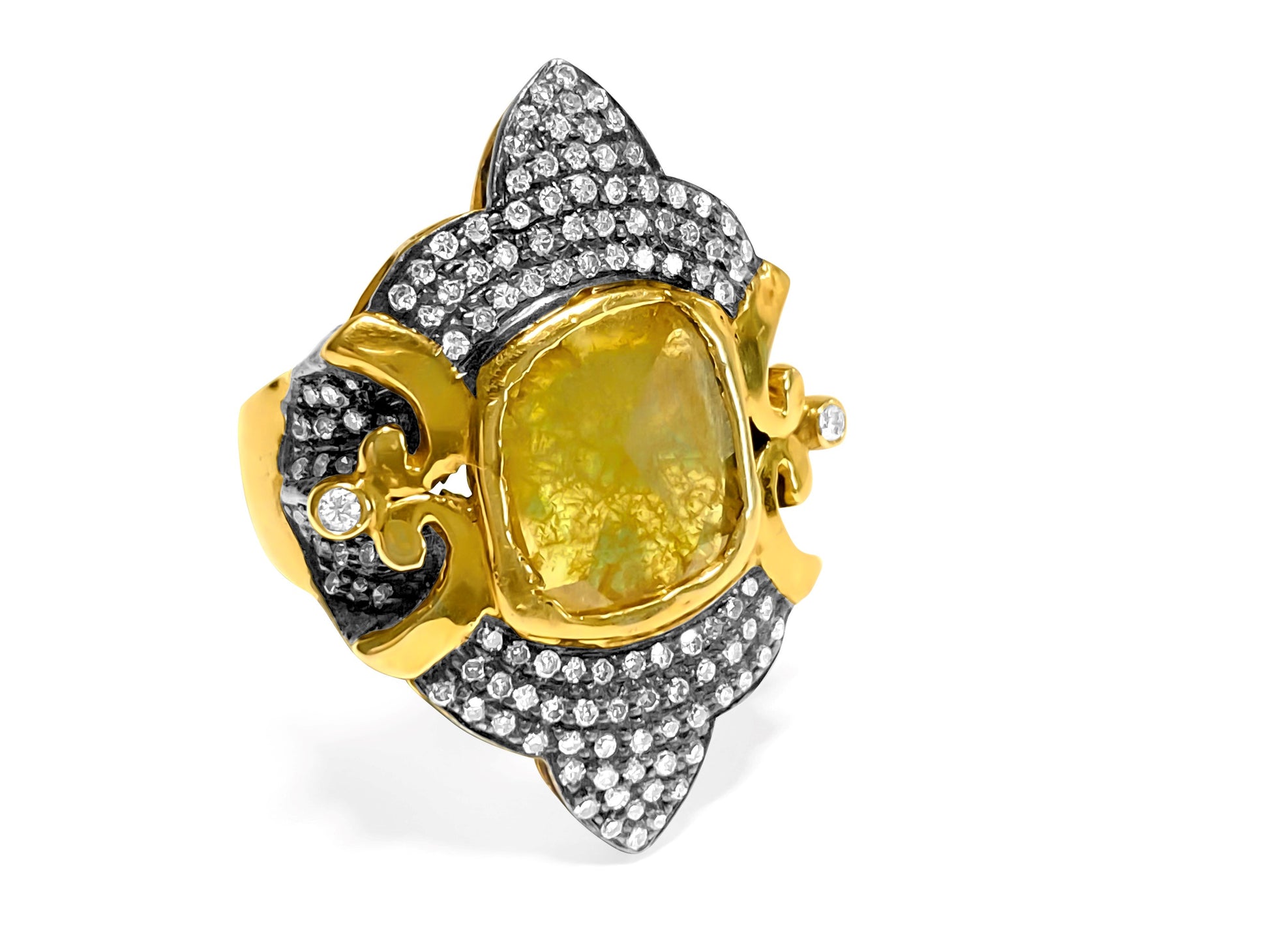 14K yellow and black gold antique diamond ring with 3.25 carats, featuring intricate design and sparkling diamonds.