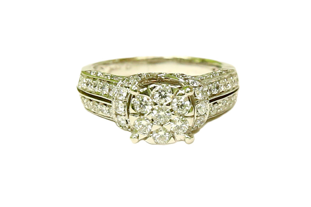 100% natural 4.50 Carat Colombian Emerald & Diamond Ring - Pristine Diamonds