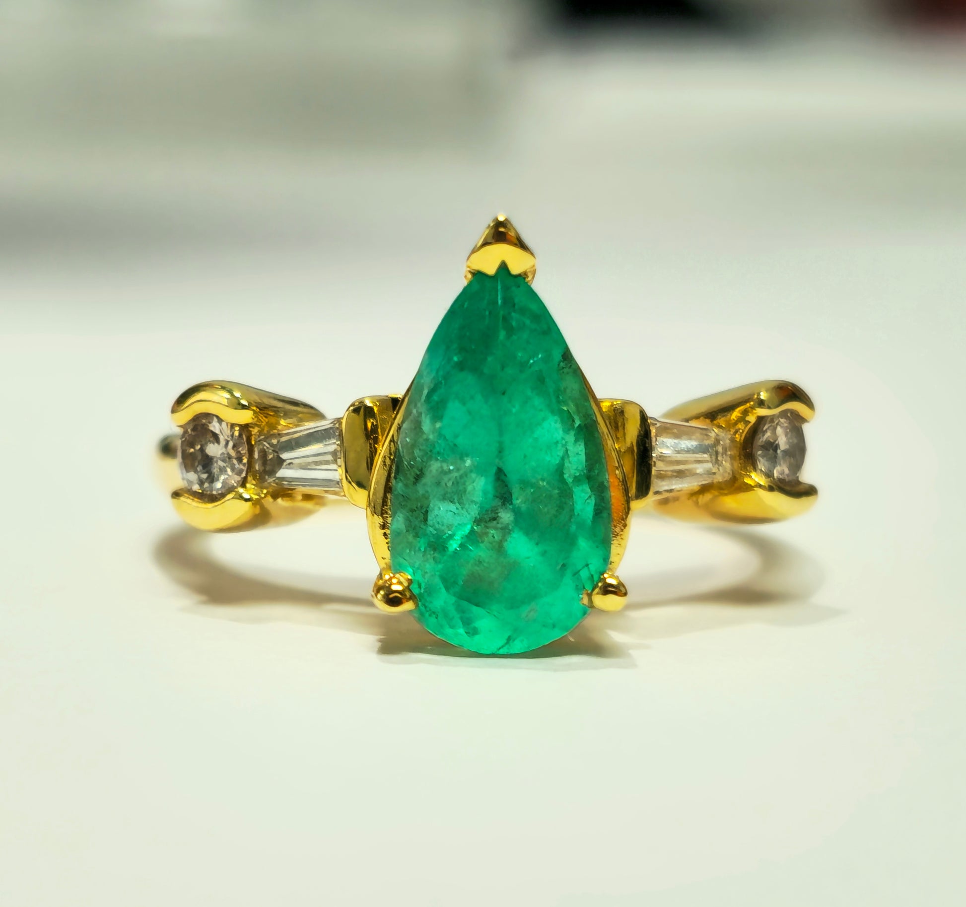 Womens 14K Yellow Gold, 2.30CT Diamond & Emerald Ring - Pristine Diamonds