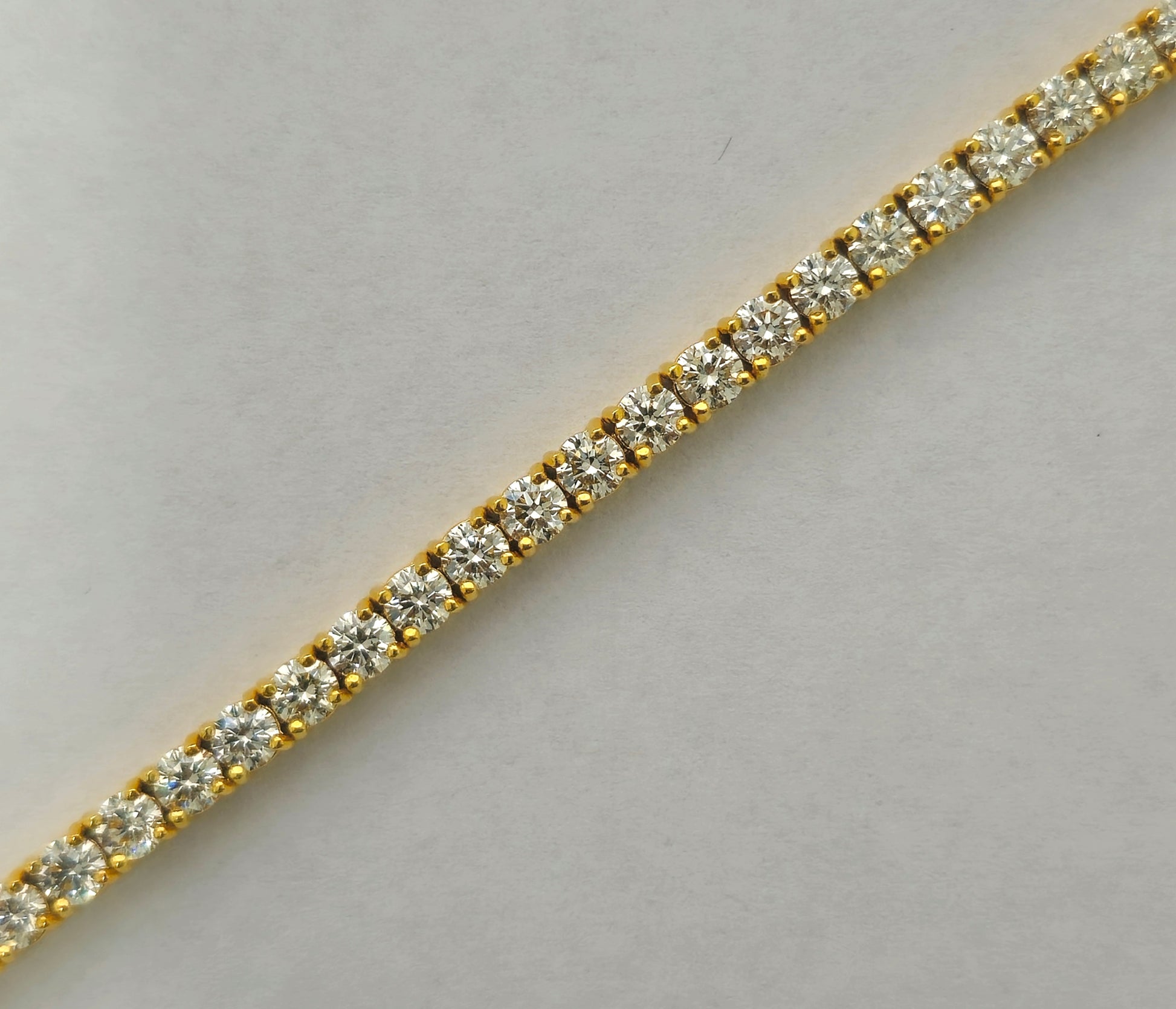 Unisex 6.00ct Diamond 14k Yellow Gold Tennis Bracelet