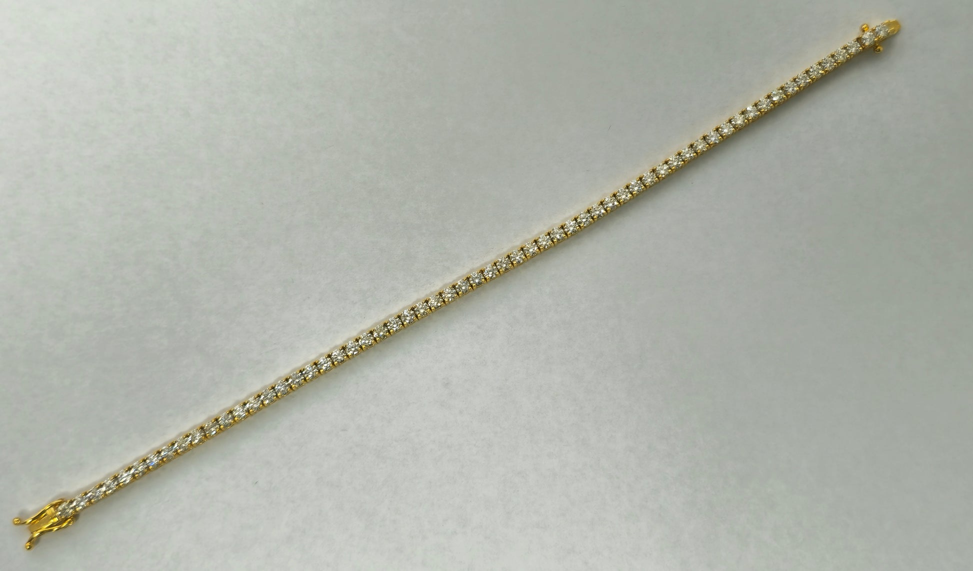 Unisex 6.00ct Diamond 14k Yellow Gold Tennis Bracelet