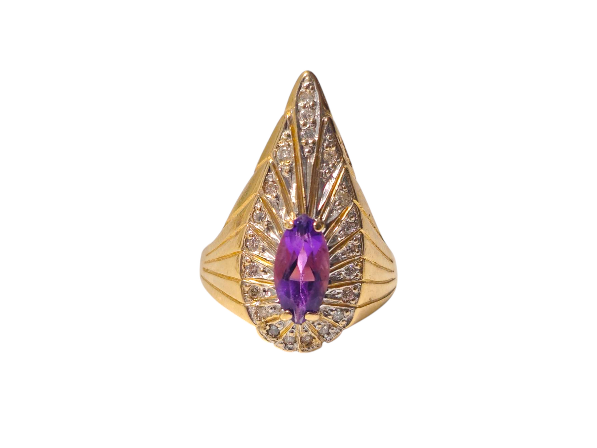 Art Deco Amethyst & Diamond Ring in 14k Gold.