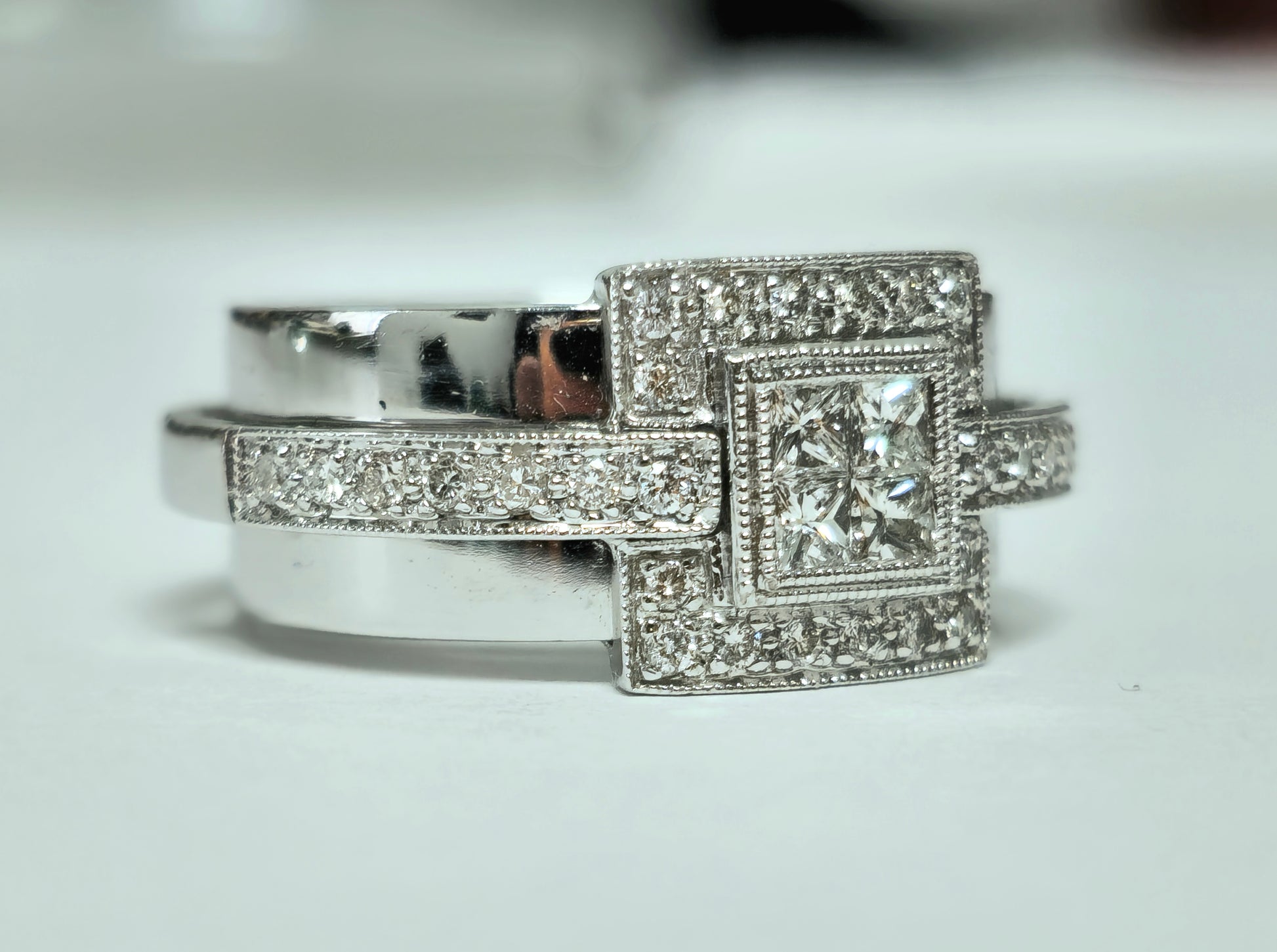 Unisex, 14K White Gold & 1.00ct Diamond Ring. - Pristine Diamonds