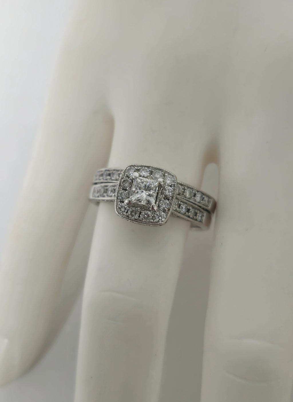 Natural Diamonds in 14k White Gold Engagement Ring - Pristine Diamonds