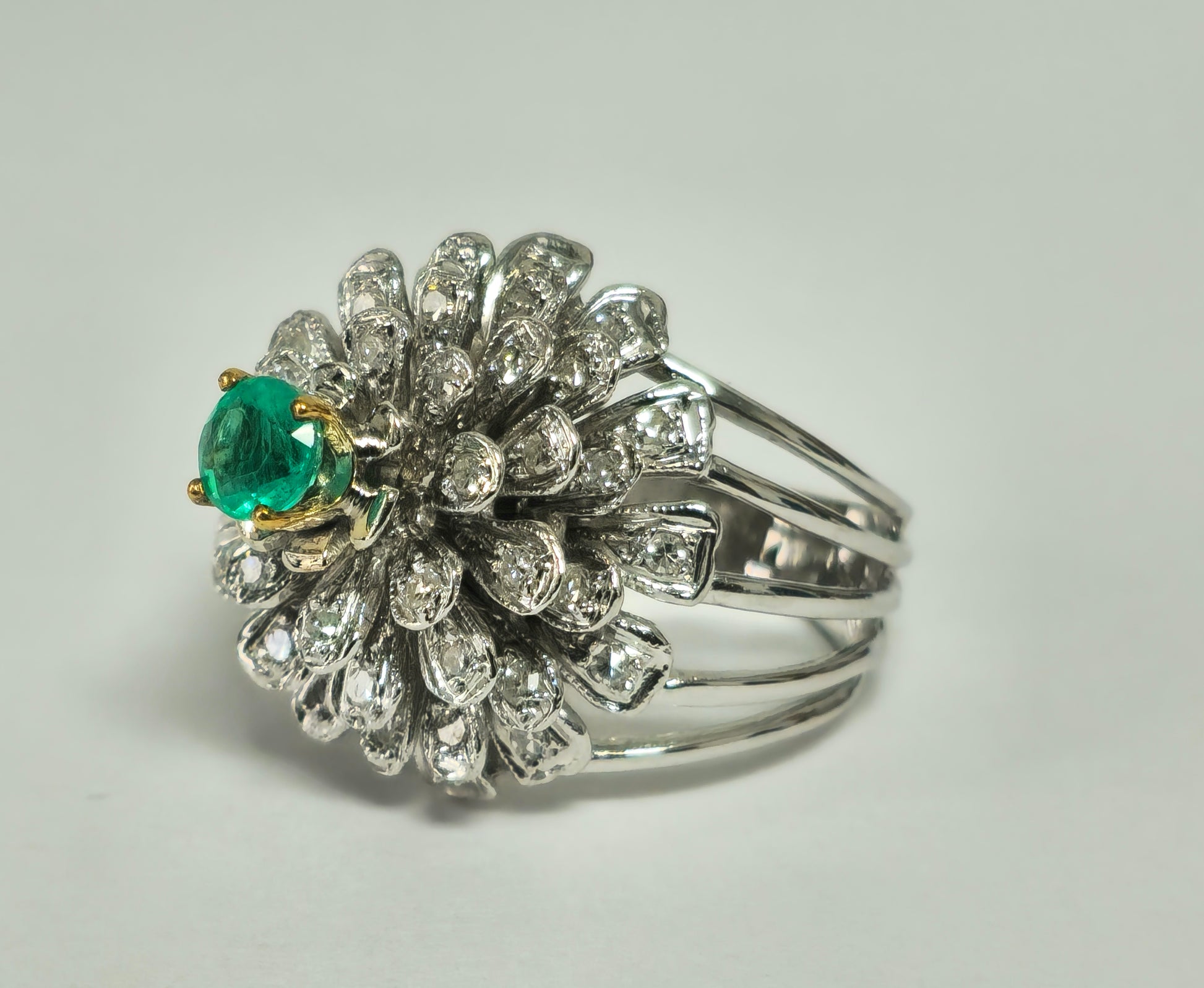 1.60ct VVS Diamond & Emerald in 14k Ring (Certified) - Pristine Diamonds