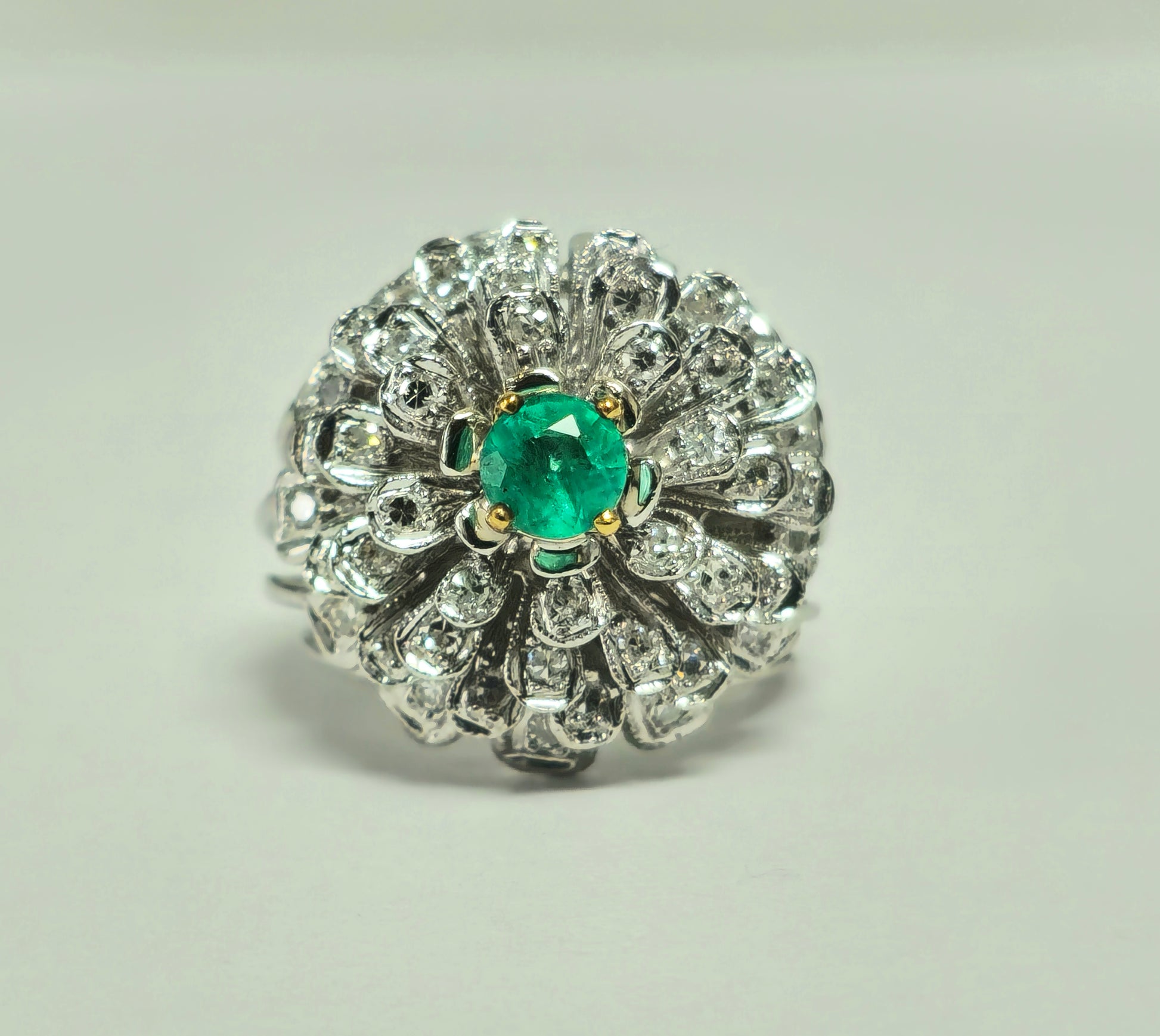 1.60ct VVS Diamond & Emerald in 14k Ring (Certified) - Pristine Diamonds
