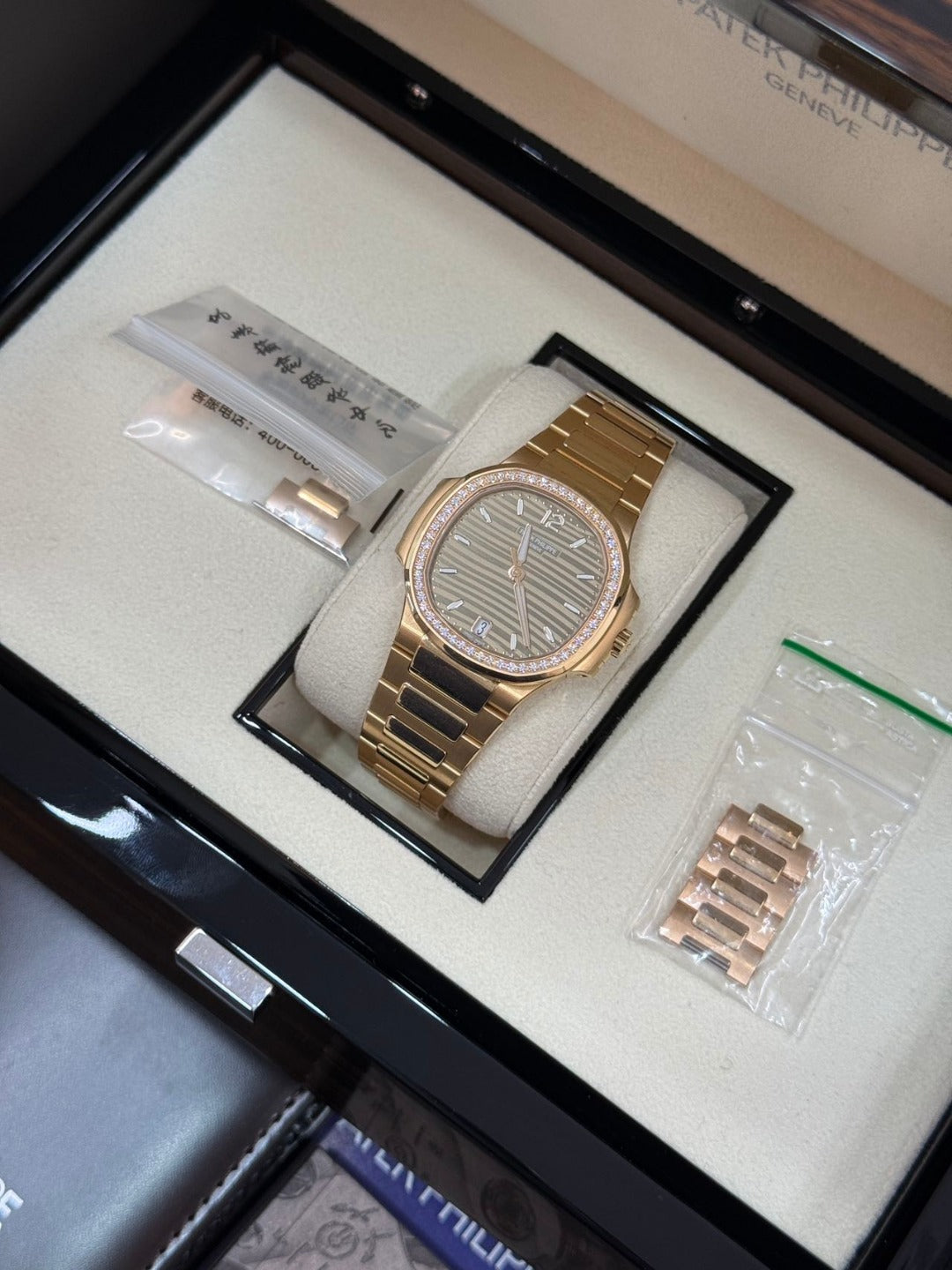 PatekPhilippe7118 - Pristine Diamonds