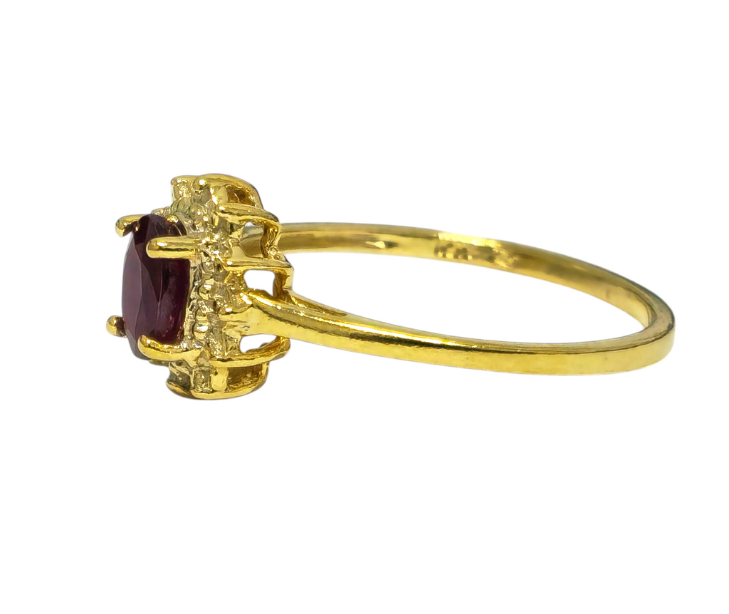 Vintage 0.50Ct Ruby & Diamond Ring 10k Gold