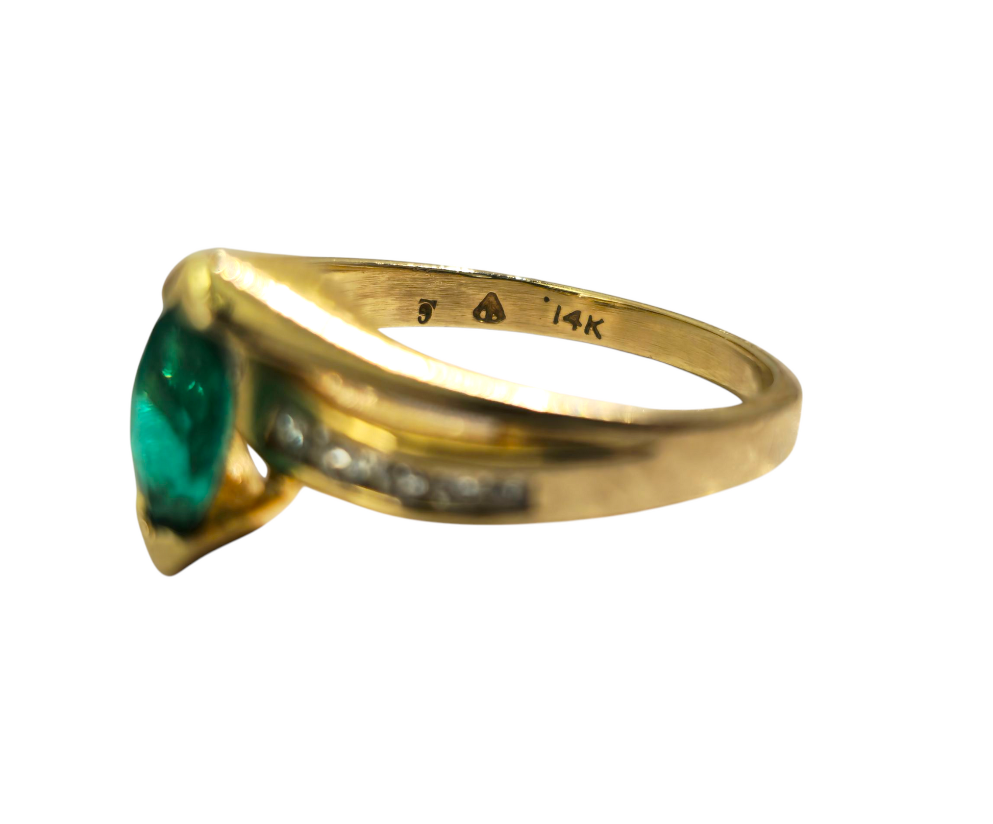 Marquise Emerald & Diamond RIng in 14k Gold - Pristine Diamonds