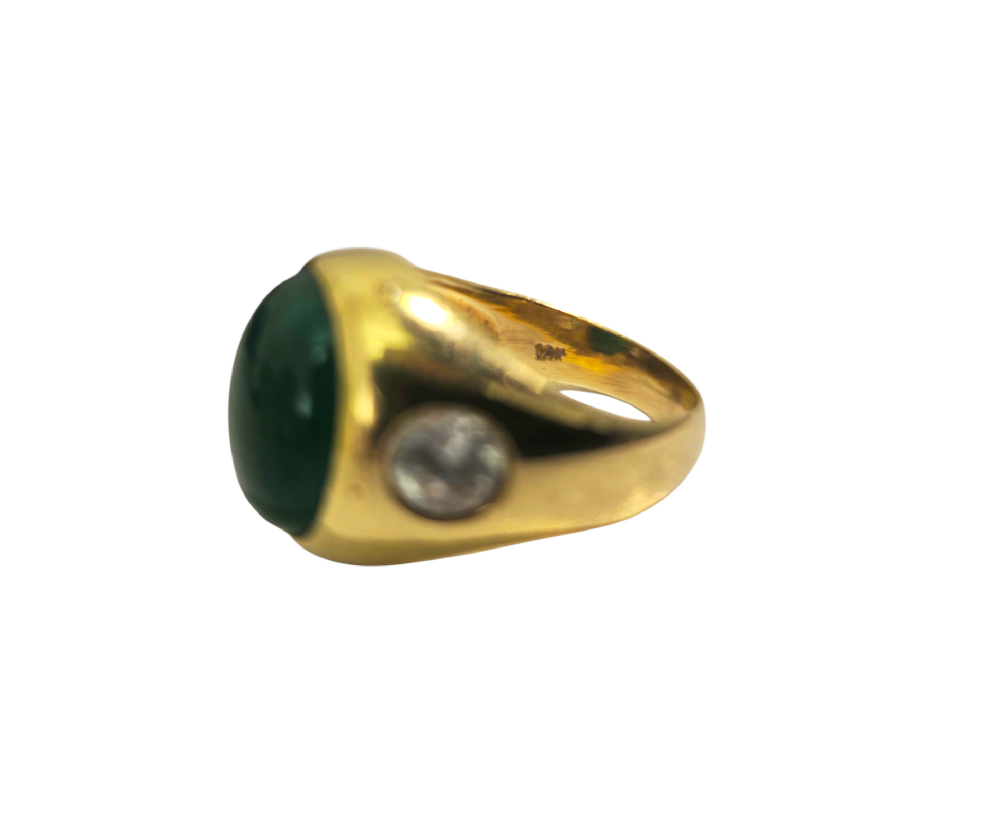 Jade & Diamond Ring in 18k Gold - Pristine Diamonds