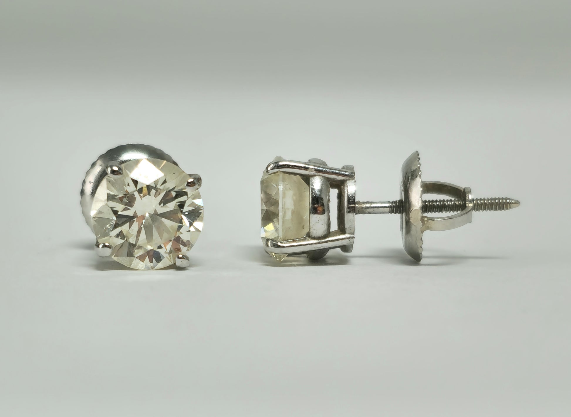 GIA Certified 2.00 Carat Diamond Studs in White Gold - Pristine Diamonds