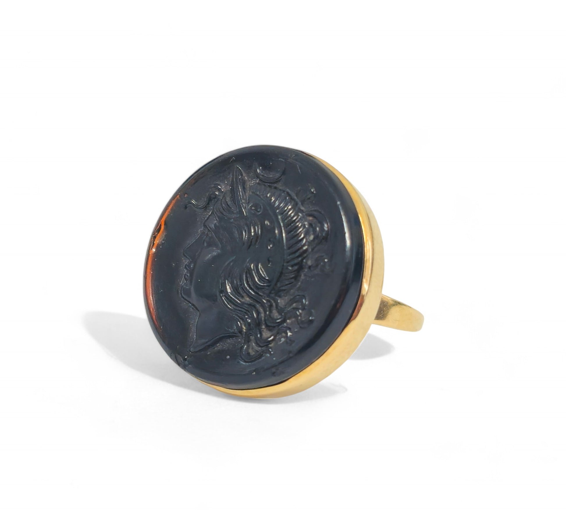 14k yellow gold black agate cameo ring for women featuring a detailed carved profile design.