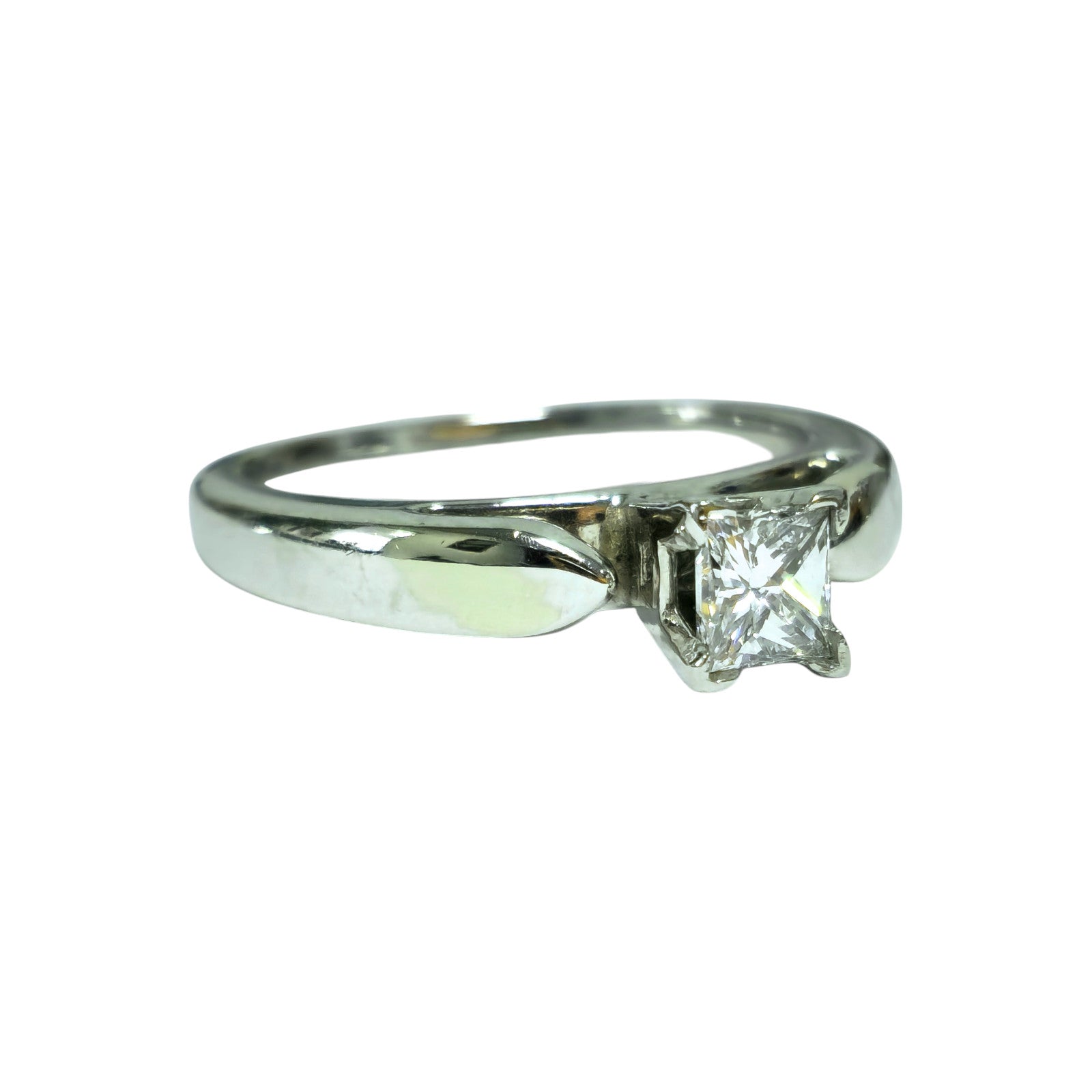 Mid Century 3.80 Carat Aquamarine & Diamond Ring