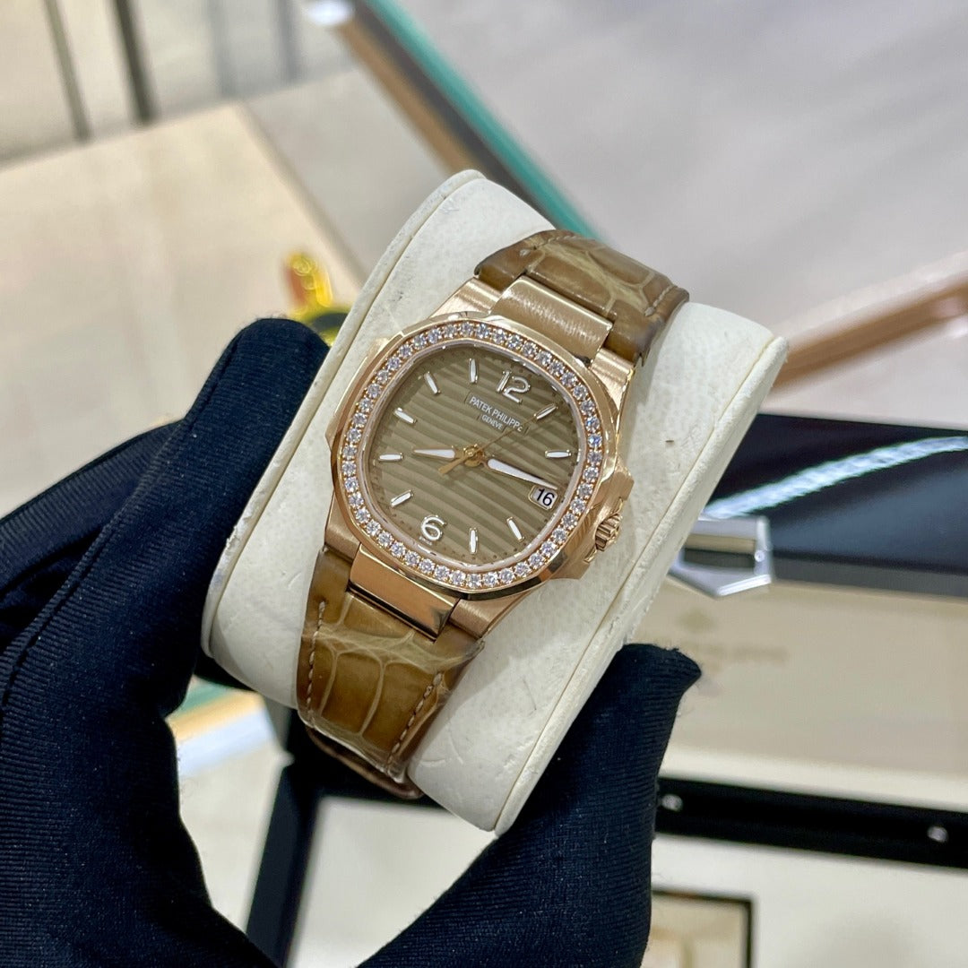 PatekPhilippe7010 - Pristine Diamonds