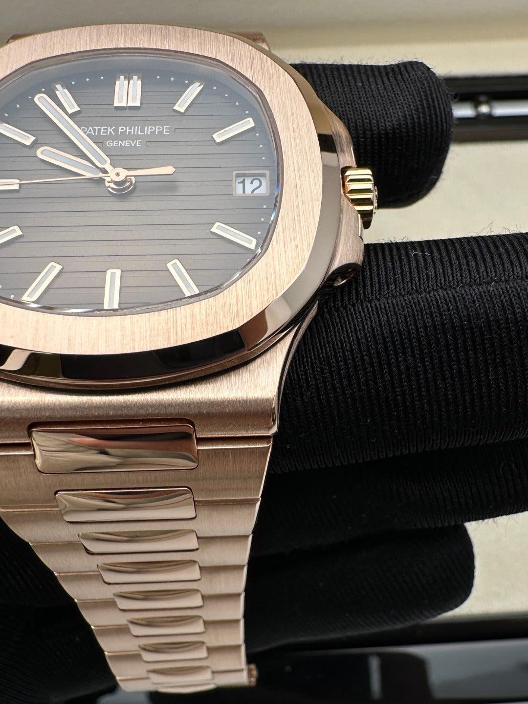 PatekPhilippe5711 - Pristine Diamonds