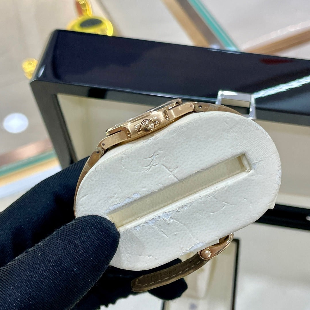 PatekPhilippe7010 - Pristine Diamonds