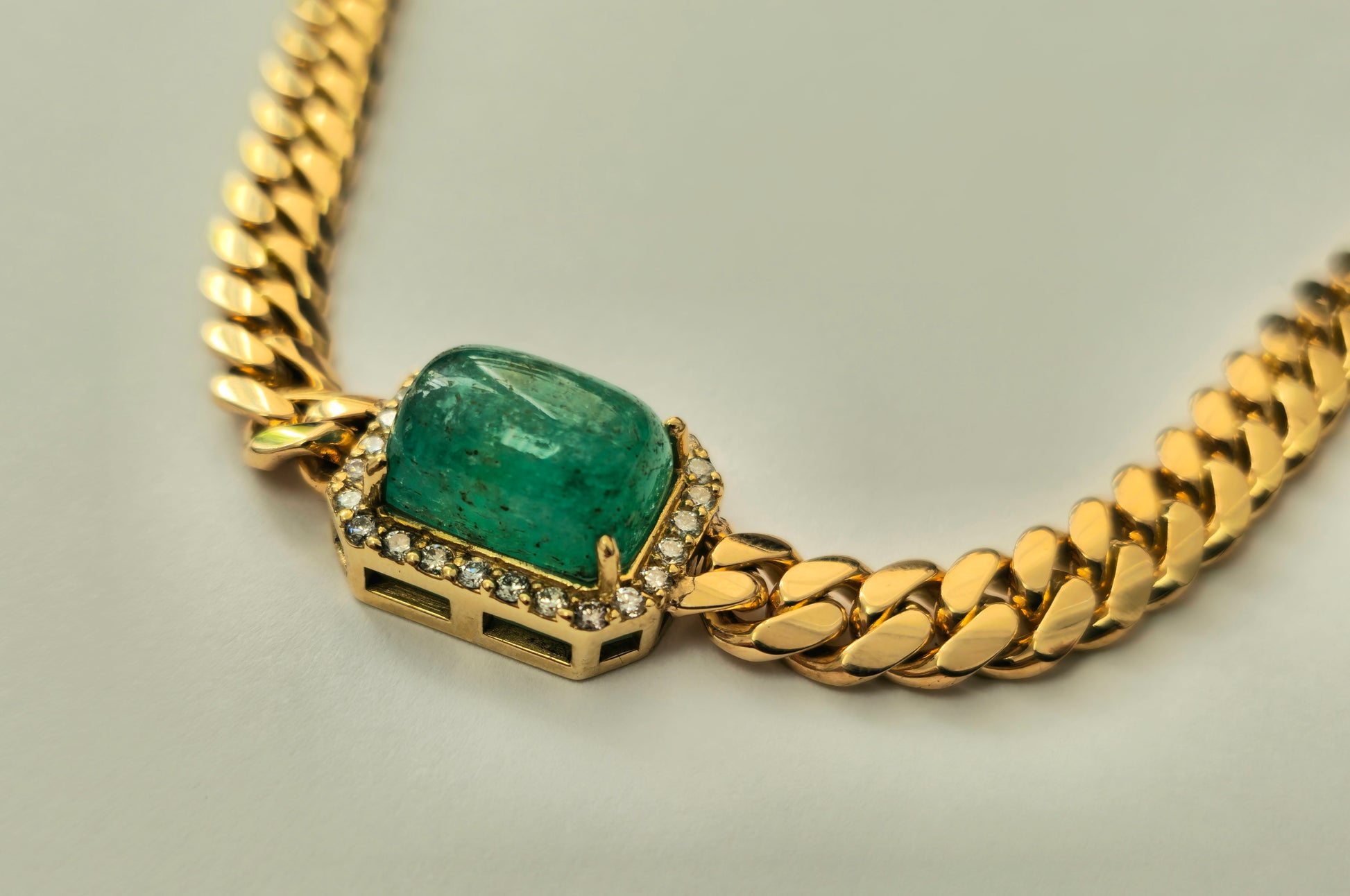 Rare 12.40 carat Colombian Emerald & Diamond Cuban Link Necklace - Pristine Diamonds