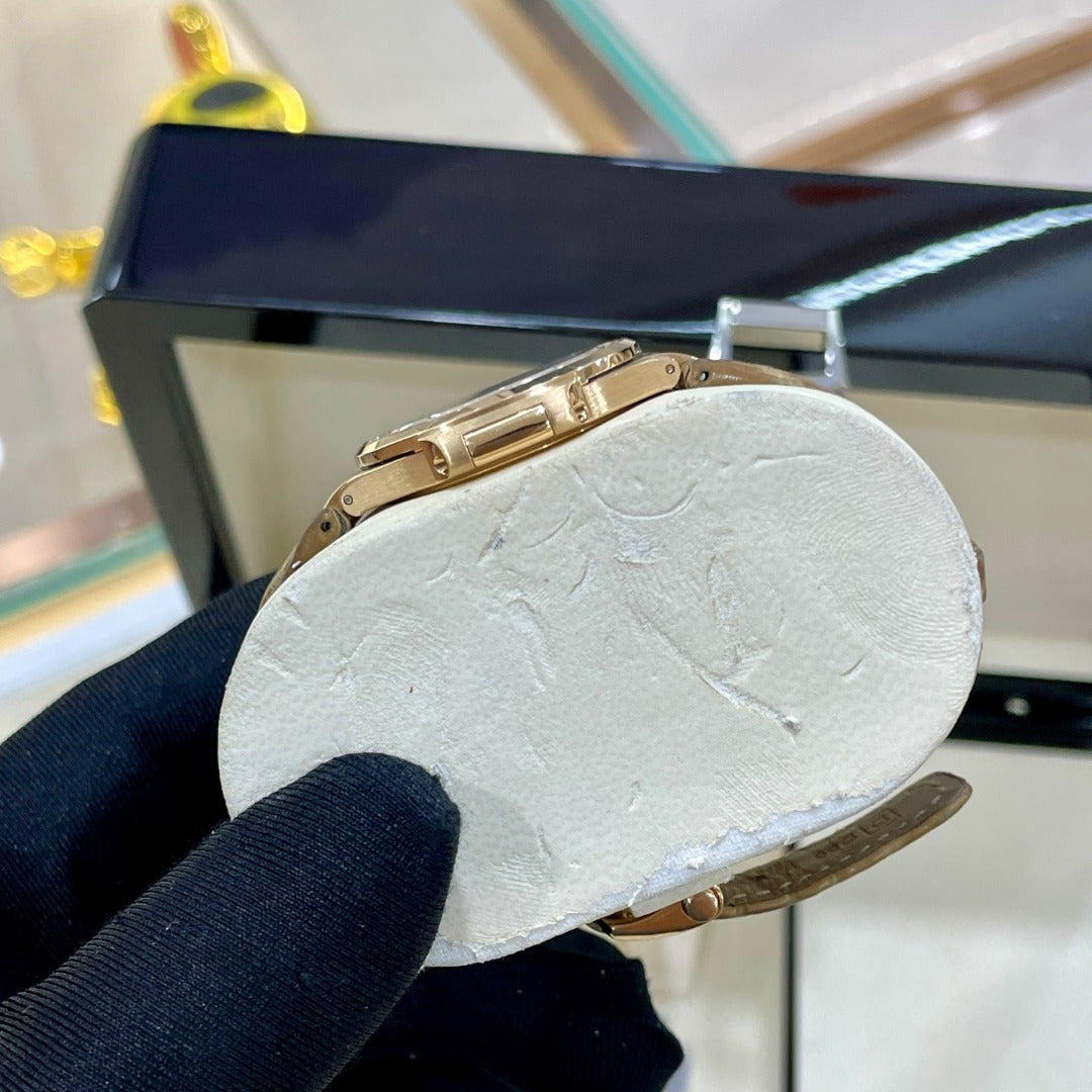 PatekPhilippe7010 - Pristine Diamonds