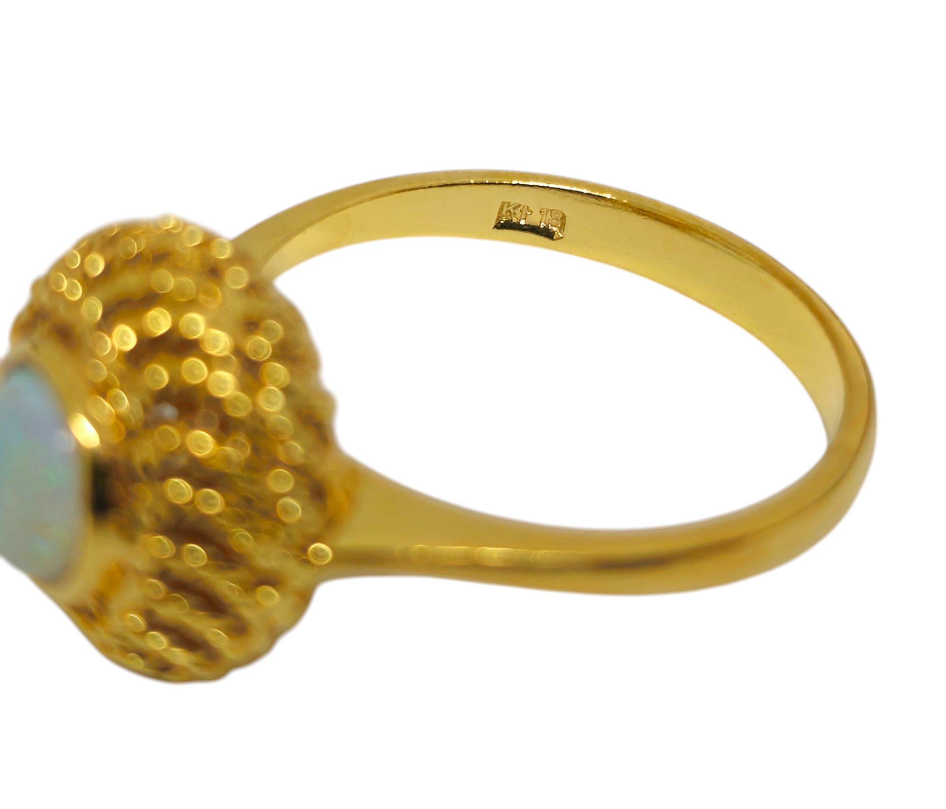 Vintage 1CT Opal Ring in 18k gold