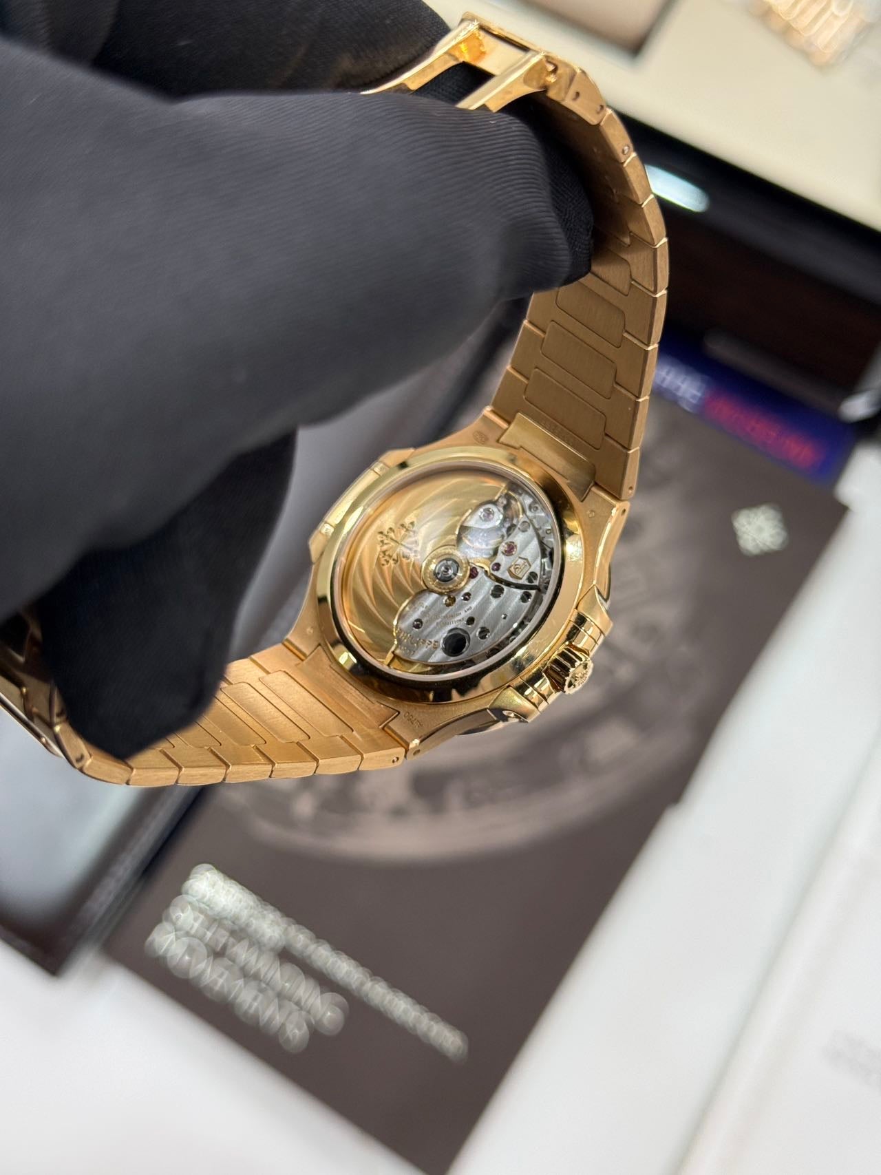 PatekPhilippe7118 - Pristine Diamonds