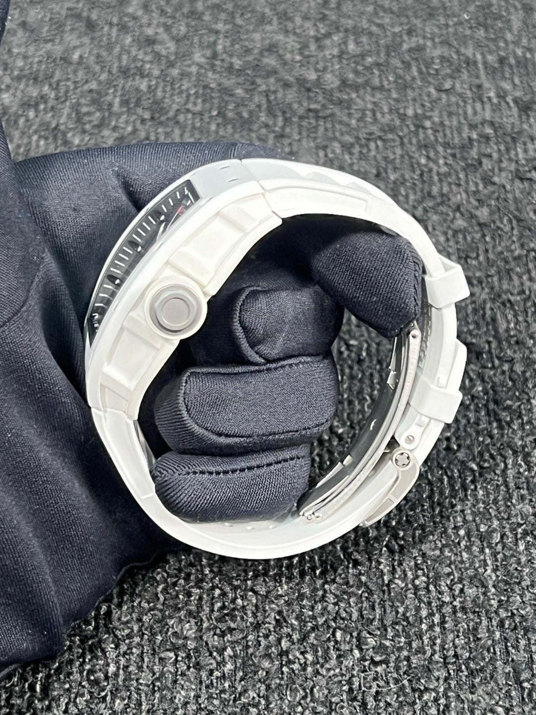 Richard Mille, 055 white ceramic