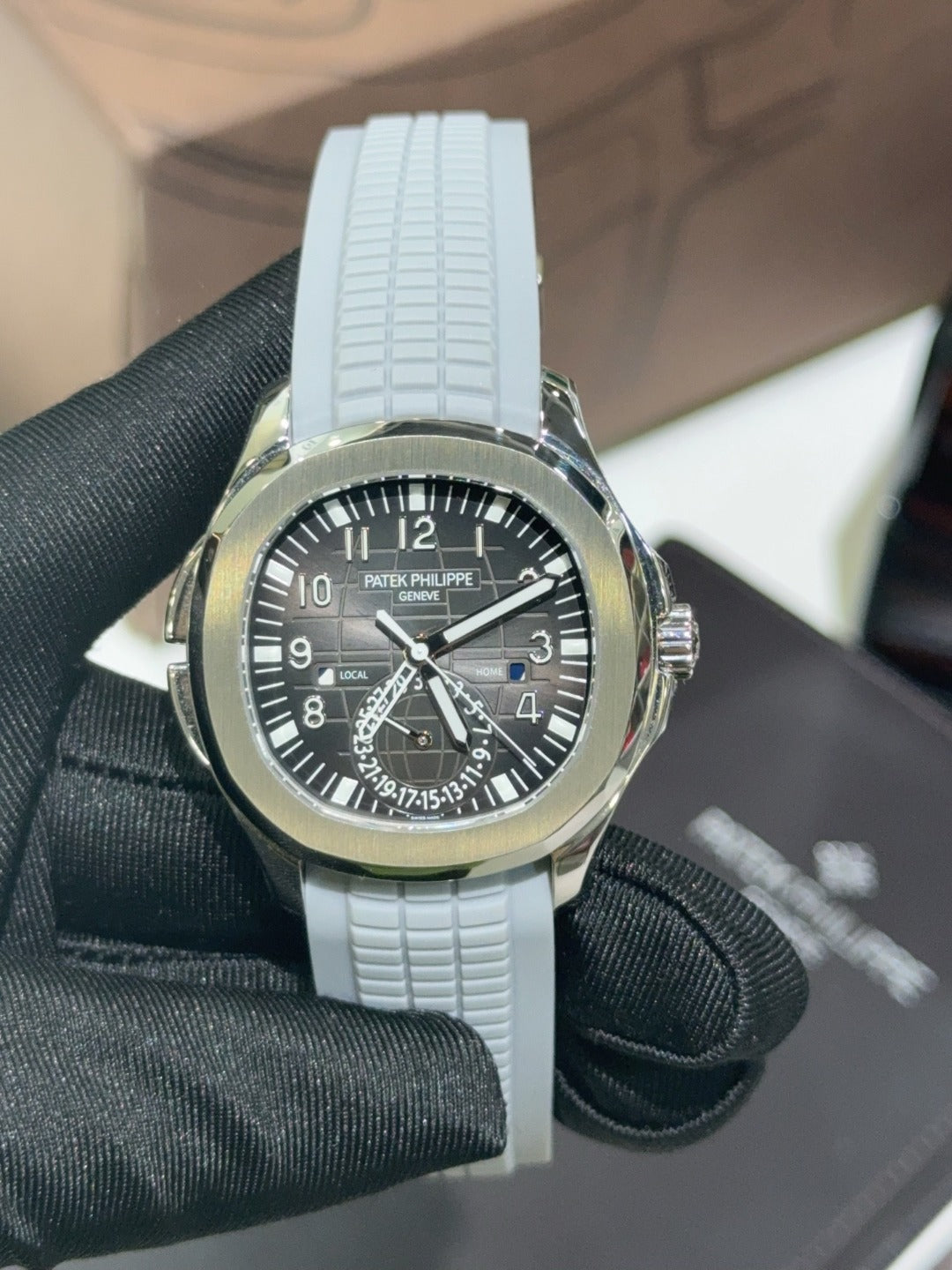 PatekPhilippe5164 - Pristine Diamonds