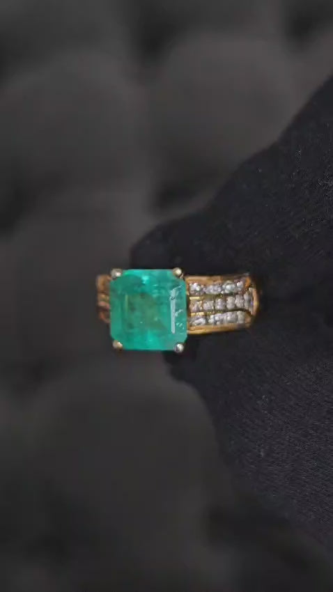 Natural 6.00 Carat Colombian Emerald and Diamond Ring