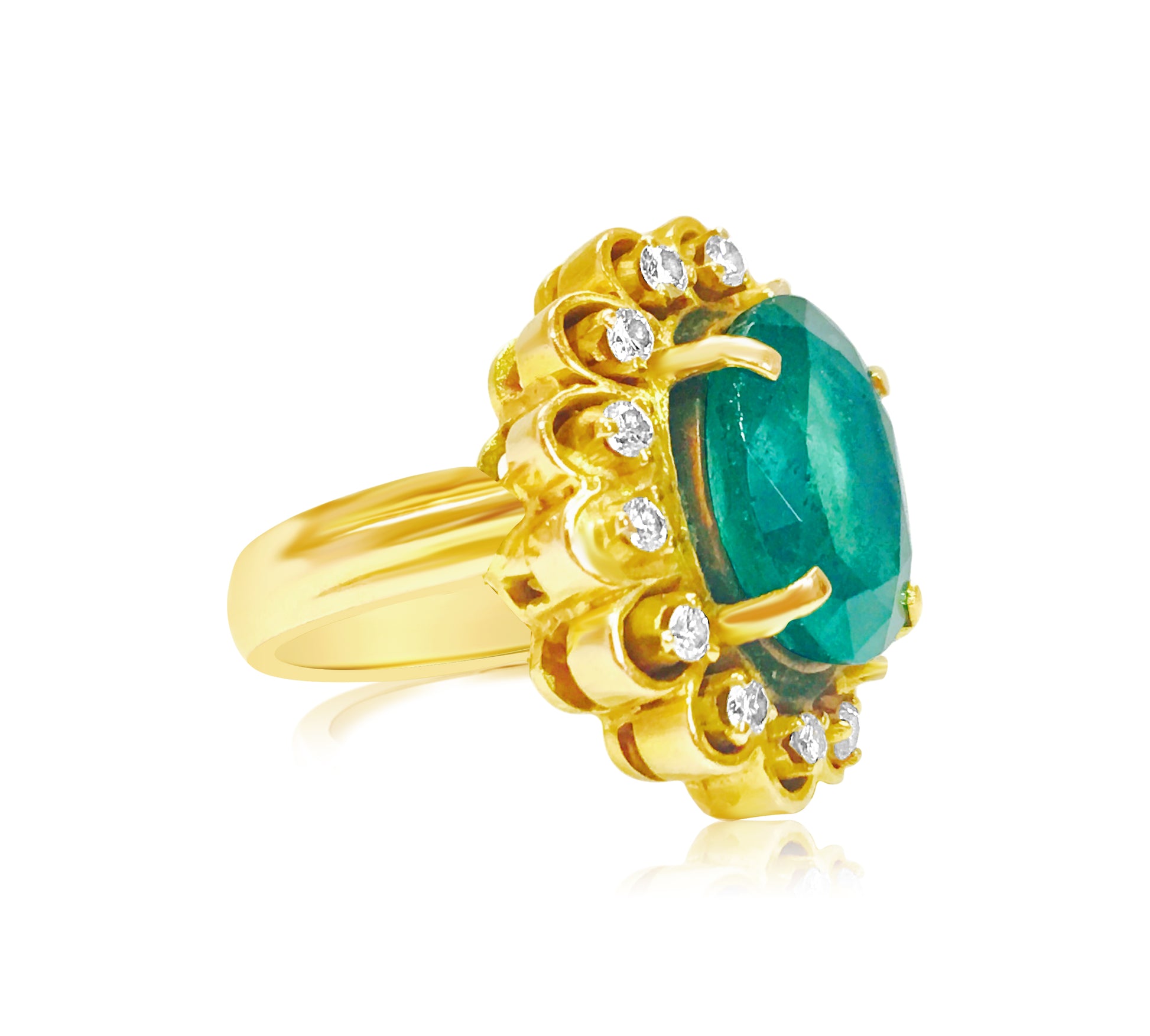 Vintage 18K, 5.50 CT Emerald & VS Clarity Diamond Ring - Prince The Jeweler vintage-18k-5-50-ct-emerald-vs-clarity-diamond-ring, Rings